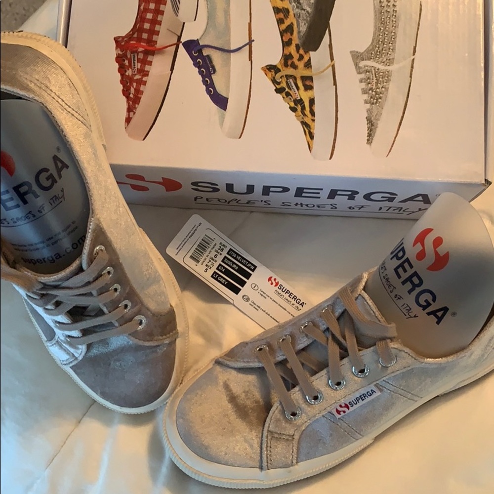 Superga women’s sneakers in lt grey velvet